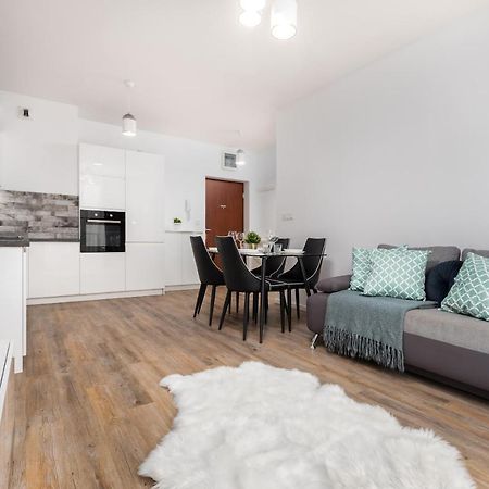 Rakowska 14A 1 Bedroom By Homeprime 华沙 外观 照片